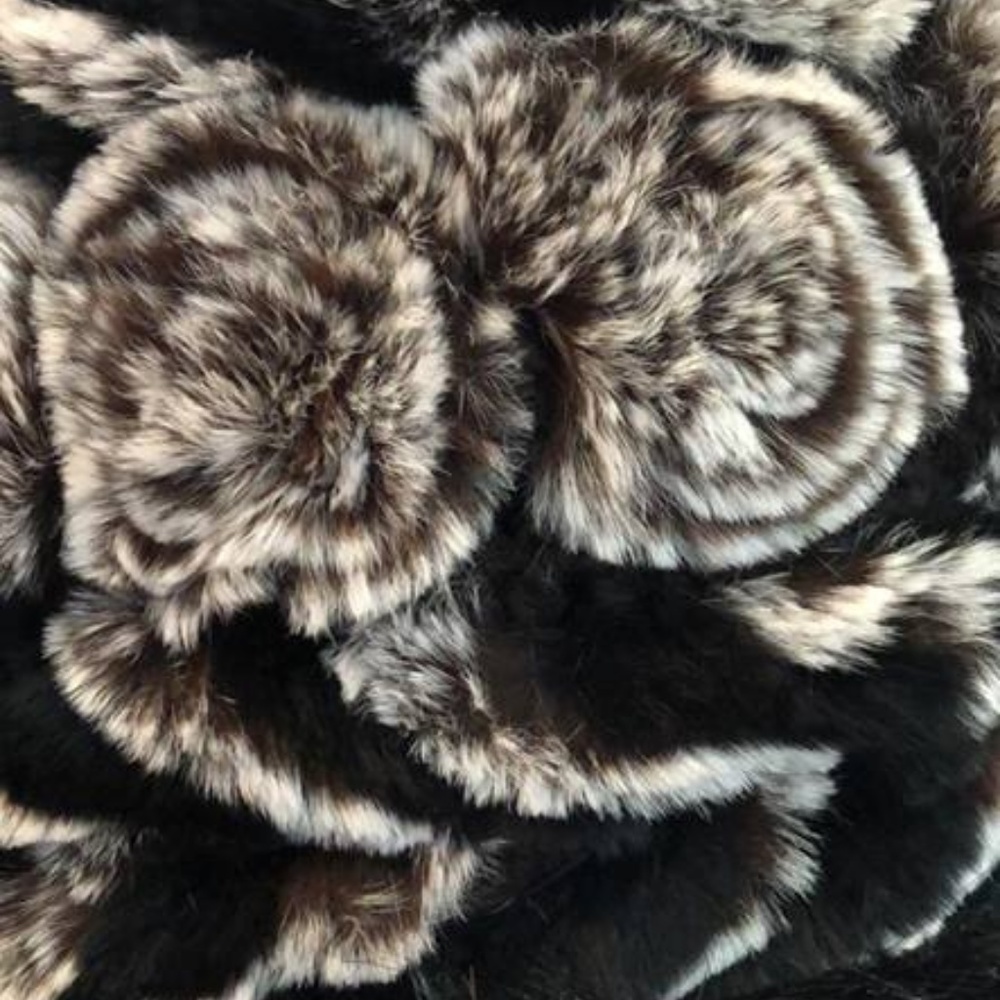 Real Rabbit Fur Hat - Picture 3 of 4
